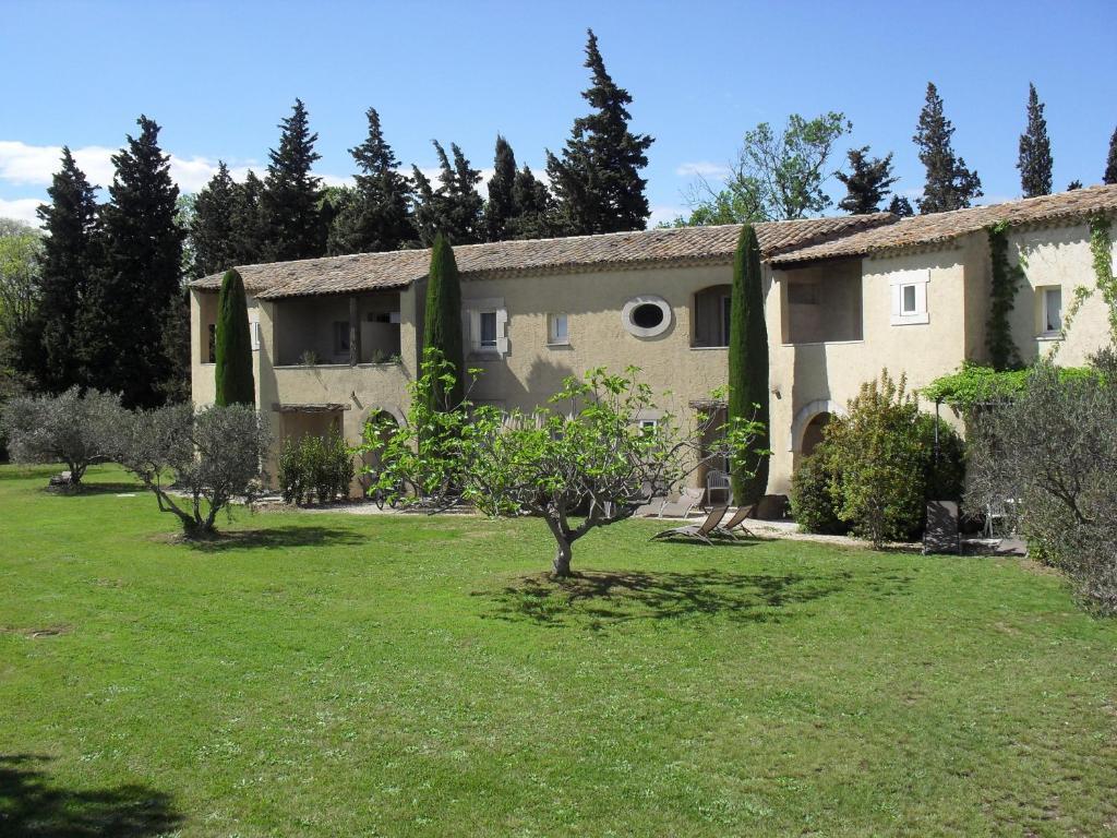 Val Baussenc, The Originals Relais Hotel Maussane les Alpilles Kültér fotó