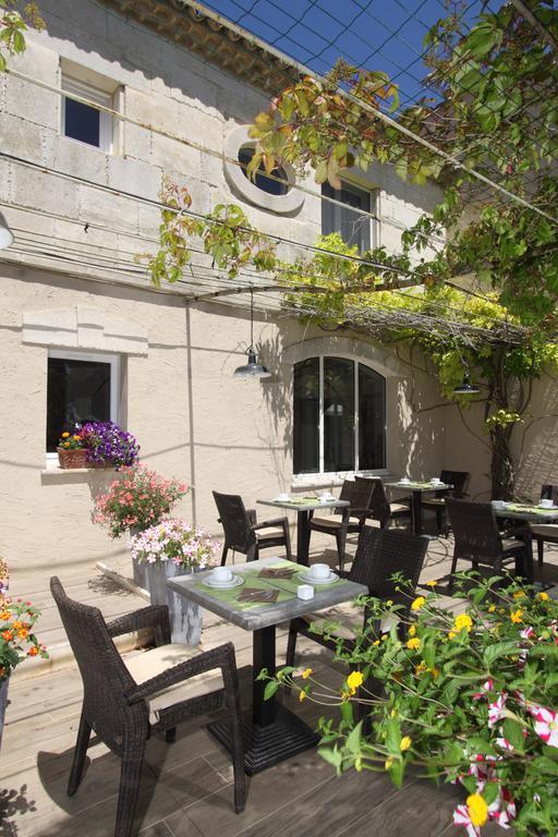 Val Baussenc, The Originals Relais Hotel Maussane les Alpilles Kültér fotó