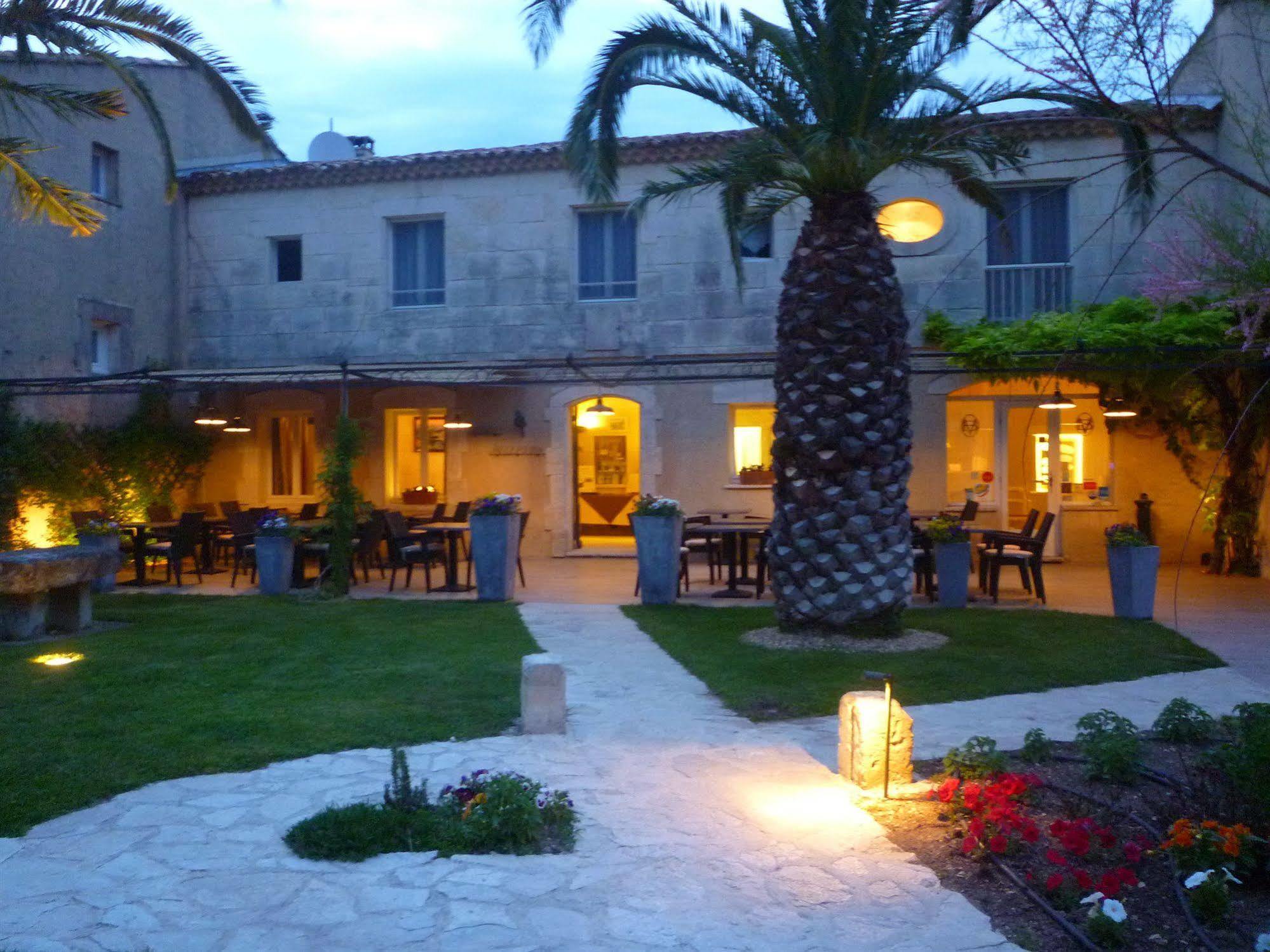 Val Baussenc, The Originals Relais Hotel Maussane les Alpilles Kültér fotó